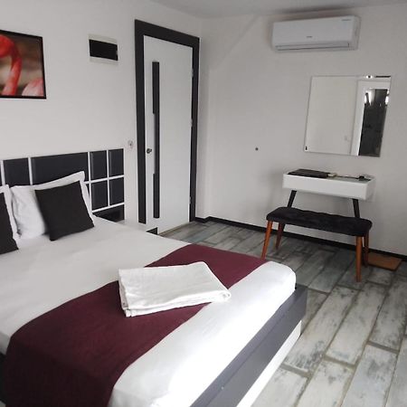 Wb Weekend Otel Bodrum Zewnętrze zdjęcie